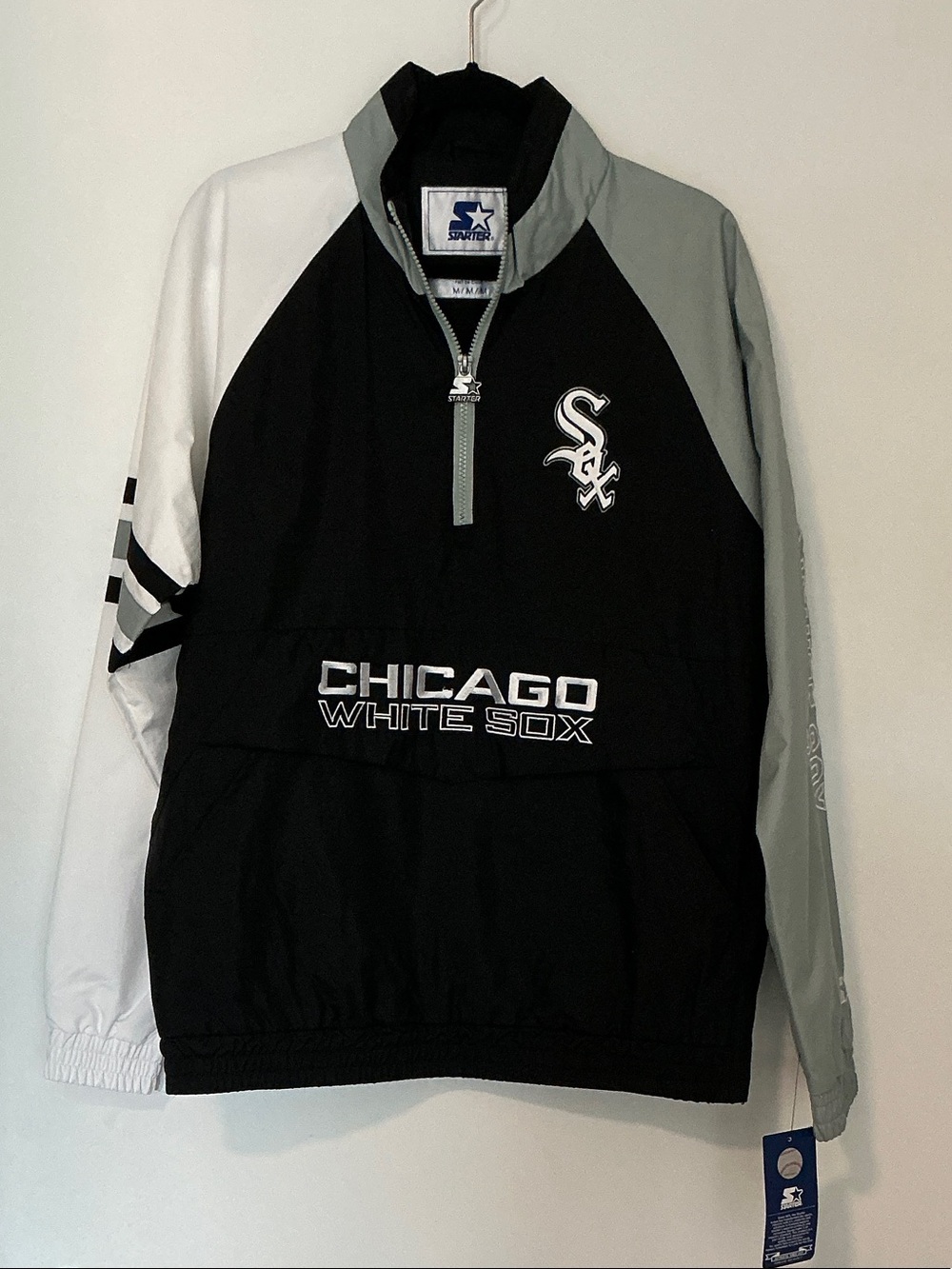 Chicago White Sox pullover windbreaker jacket